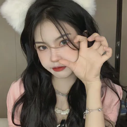 魔法少女与恶曾是敌人。